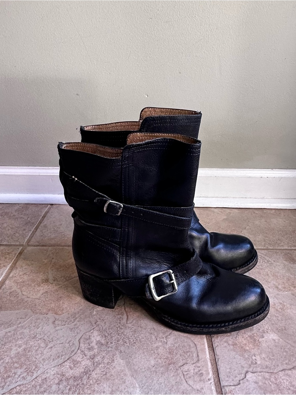 Frye Vera Strappy Moto Boots Black Leather Engineer Mid-Calf 76520